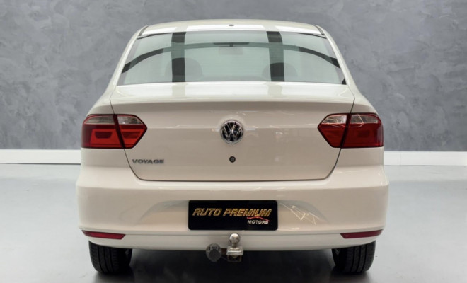 VW - VolksWagen VOYAGE 1.6/1.6 City  Mi Total Flex 8V 4p 2014 Flex-4