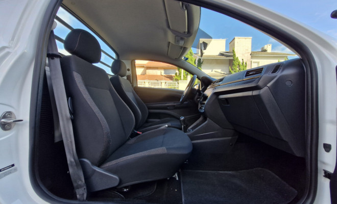 VW - VolksWagen Saveiro Robust 1.6 Total Flex 16V  2025 Flex-5