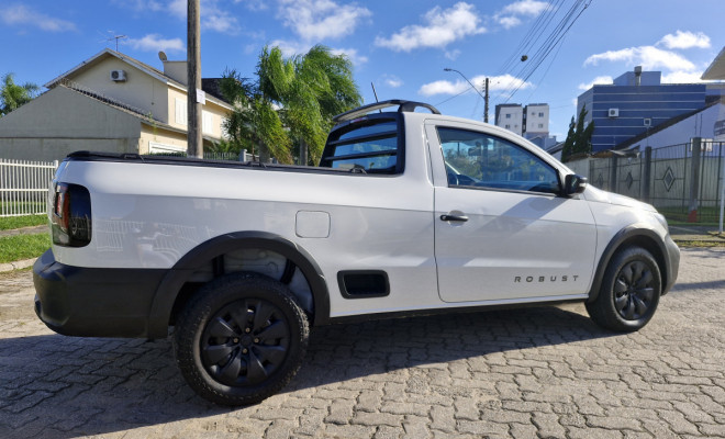 VW - VolksWagen Saveiro Robust 1.6 Total Flex 16V  2025 Flex-1