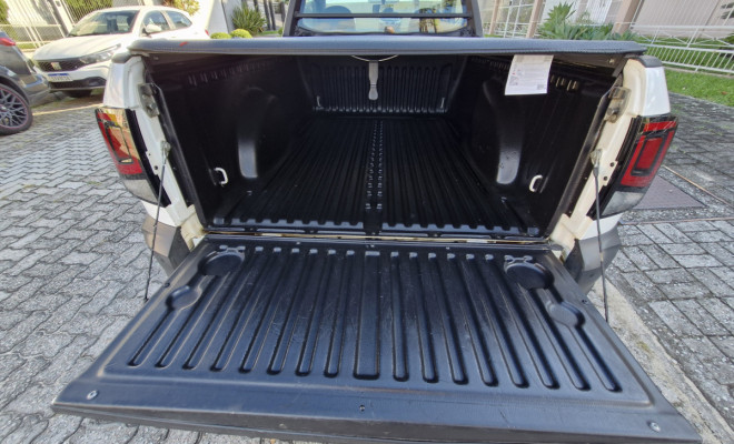 VW - VolksWagen Saveiro Robust 1.6 Total Flex 16V  2025 Flex-10