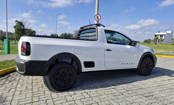 VW - VolksWagen Saveiro Robust 1.6 Total Flex 16V  2025 Flex-3