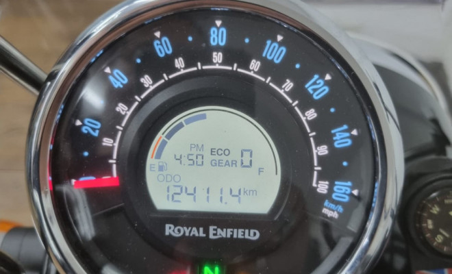 Royal Enfield Meteor 350 Supernova  2024 Gasolina-4