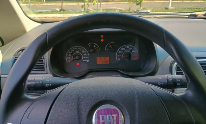 Fiat Punto  ELX 1.4 Fire Flex 8V 5p 2011 Flex-9