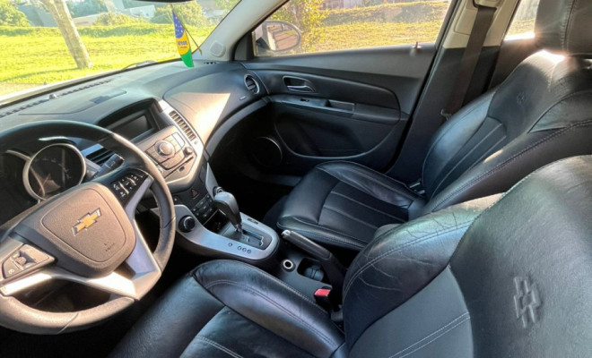 GM - Chevrolet CRUZE LT 1.8 16V FlexPower 4p Aut. 2012 Flex-4
