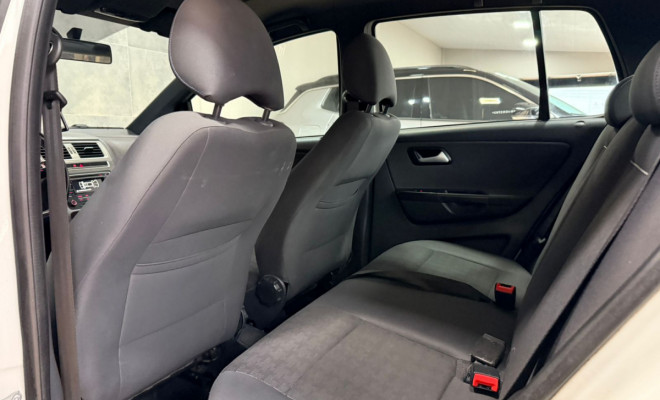 VW - VolksWagen Fox TRACK 1.0 Flex 12V 5p 2017 Flex-6