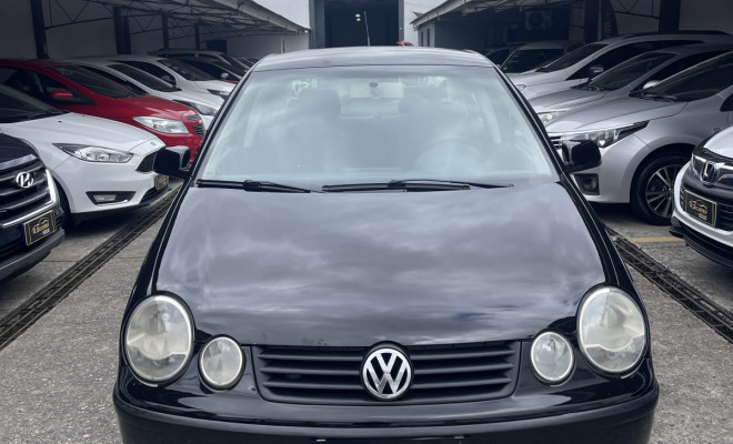 Polo Sedan 1.6 Mi Total Flex 8V 4p 2006 (Repasse)-3