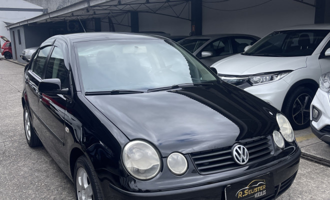 Polo Sedan 1.6 Mi Total Flex 8V 4p 2006 (Repasse)-2