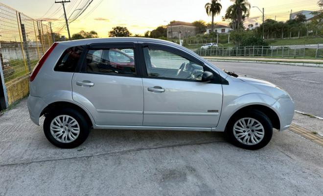 Fiesta Class 1.6 8V Flex - 2009-1