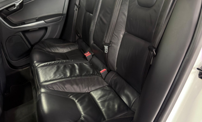 Volvo S60 T-6 R-DESIGN 3.0 AWD 4p 2012 Flex-16