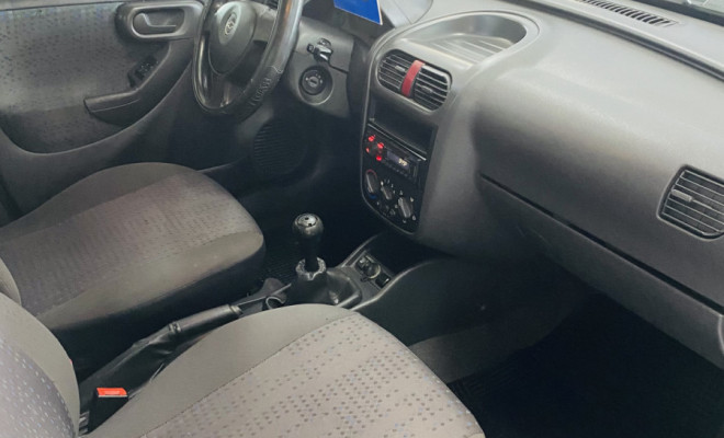 GM - Chevrolet MONTANA 1.4 8V Conquest ECONOFLEX  2p 2010 Flex-8