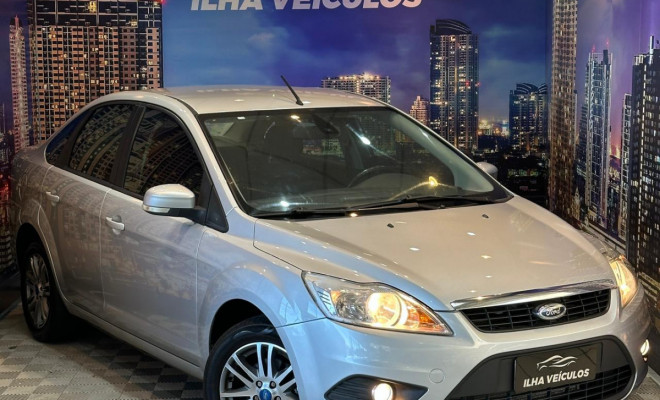 Ford Focus Sedan 2.0 4p Mec. 2013 Flex