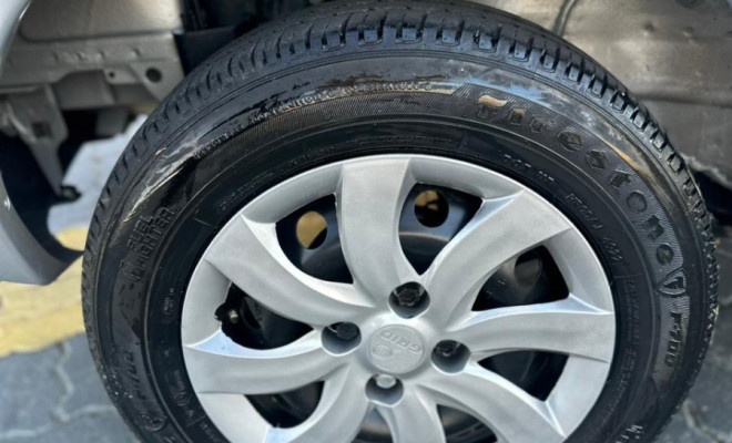 Fiat Palio 1.0/ Trofeo 1.0 Fire/ Fire Flex 4p 2015 Flex-8