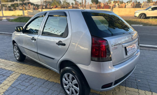 Fiat Palio 1.0/ Trofeo 1.0 Fire/ Fire Flex 4p 2015 Flex-1