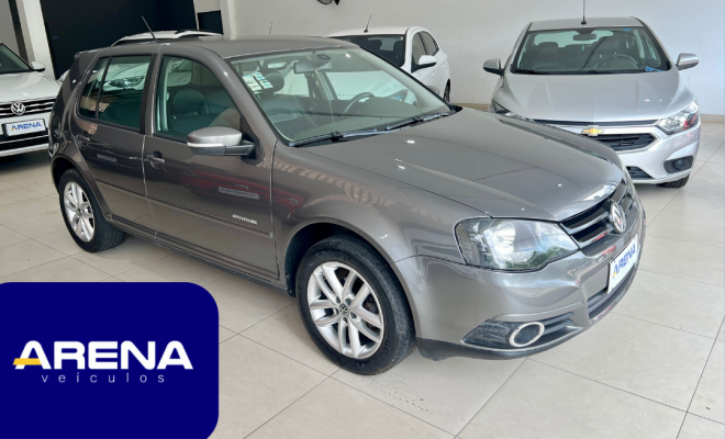 VW - VolksWagen Golf Sportline 1.6 Mi Total Flex 8V 4p 2013 Flex
