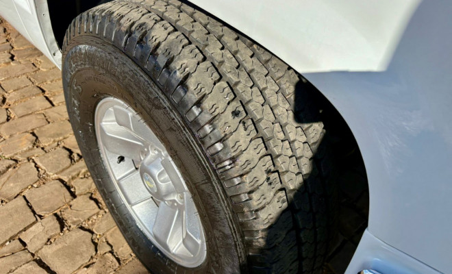 GM - Chevrolet Silverado D20/ Rodeio 4.2 TB Diesel 2001 Diesel-7