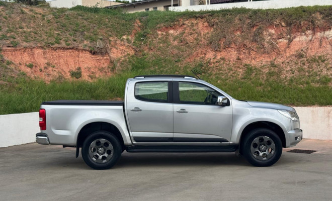 S10 LTZ 2.4 4x2 CD 2014 | CONFORTO, ROBUSTEZ E PACOTE COMPLETO PARA O DIA A DIA!-17