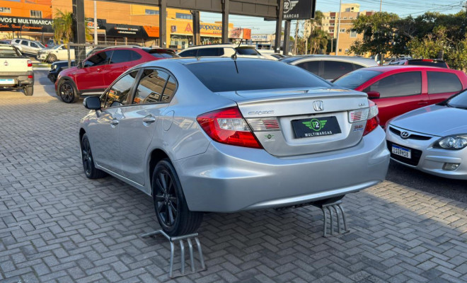 Honda Civic Sedan LXR 2.0 Flexone 16V Aut. 4p 2014 Flex-3