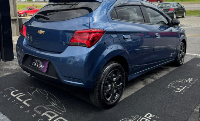 Chevrolet ONIX HATCH LT 1.0 8V FlexPower 5p Mec. 2019 Flex-3