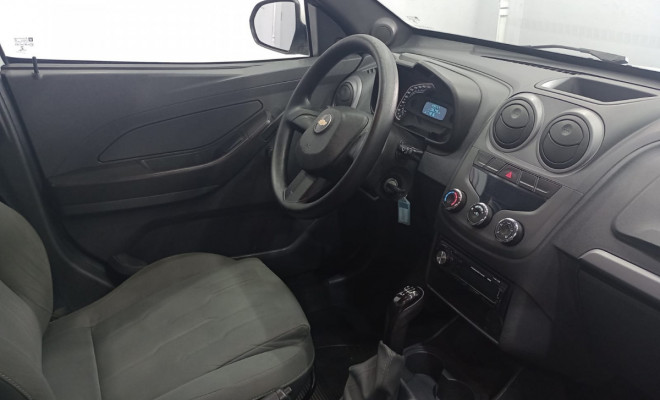 GM - Chevrolet MONTANA LS 1.4 ECONOFLEX 8V 2p 2013 Flex-8