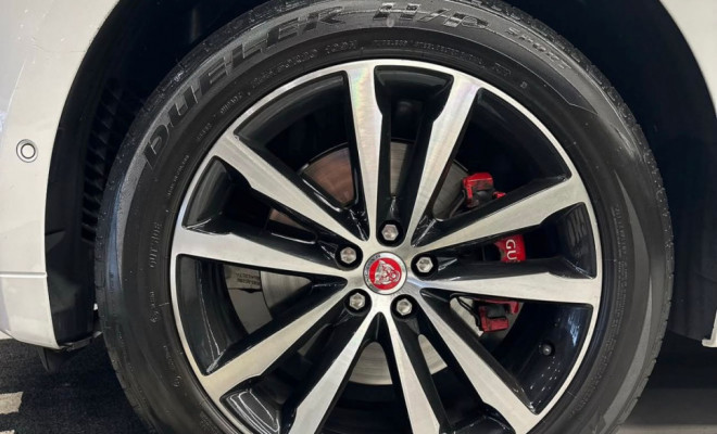 Jaguar F-Pace 3.0 R-Sport 340cv Aut. 2017 Gasolina-2