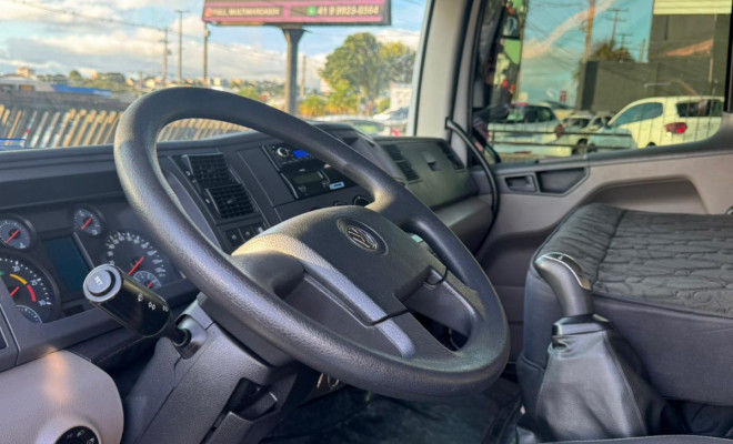 VOLKSWAGEN 19-360 Constellat. Tractor (diesel)(E5) 2020 Diesel-8