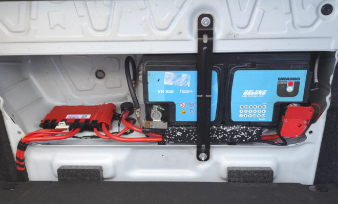 BMW 118iA/ Urban/Sport 1.6 TB 16V 170cv 5p 2015 Gasolina-12