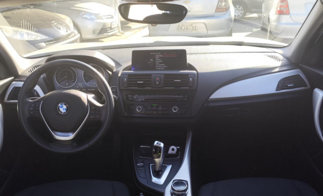 BMW 118iA/ Urban/Sport 1.6 TB 16V 170cv 5p 2015 Gasolina-6