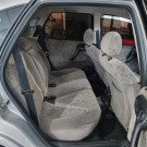 GM - Chevrolet Vectra GLS/Expres.2.2/ 2.0 e 2.0 CD 8V 2004 Gasolina-6