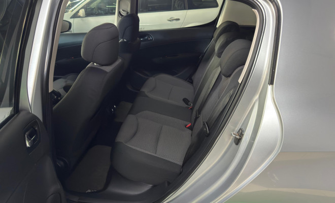 Peugeot 308 Allure 2.0 Flex 16V 5p Mec. 2013 Flex-7