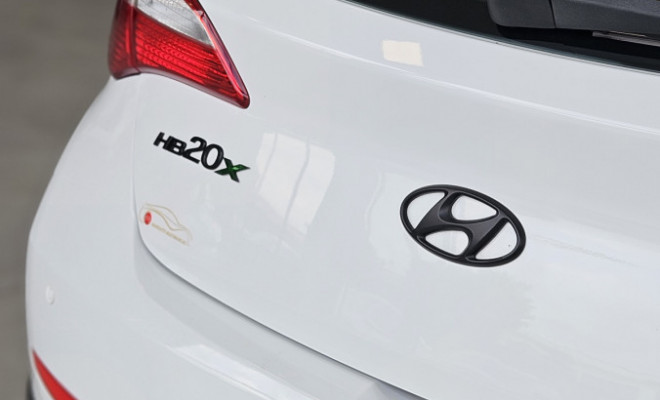 Hyundai HB20X Style 1.6 Flex 16v Mec. 2015 Flex-15