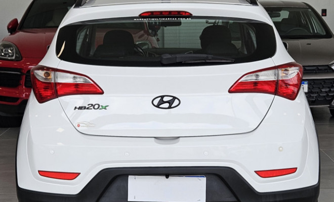 Hyundai HB20X Style 1.6 Flex 16v Mec. 2015 Flex-14