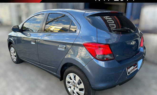 GM - Chevrolet ONIX HATCH LT 1.4 8V FlexPower 5p Mec. 2014 Flex-2