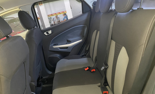 Ford EcoSport FREESTYLE 1.6 Aut 2017-10