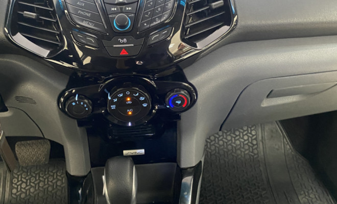 Ford EcoSport FREESTYLE 1.6 Aut 2017-13