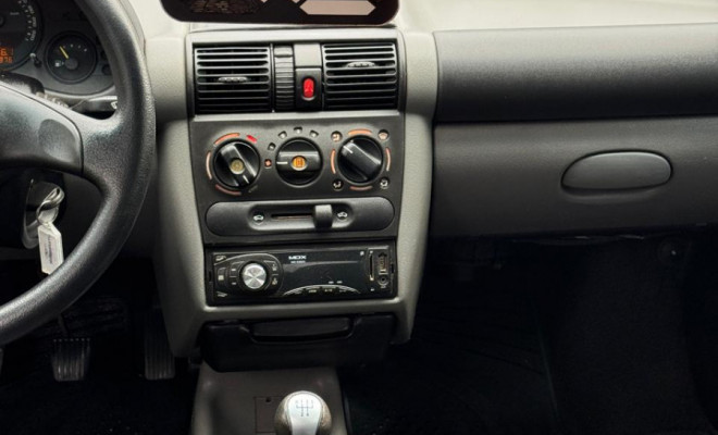CLASSIC LS 1.0 2012 | ECONOMIA, CONFORTO E ÓTIMO ESTADO!-5