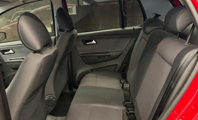 VW - VolksWagen Fox 1.6 Mi Total Flex 8V 5p 2012 Flex-1