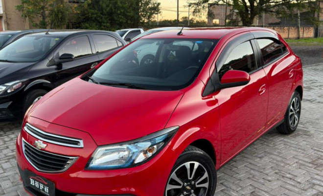 GM - Chevrolet ONIX HATCH LTZ 1.4 8V FlexPower 5p Mec. 2014 Flex