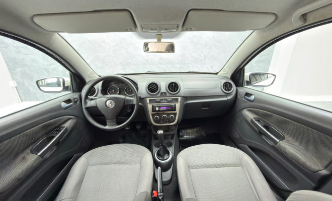 VW - VolksWagen VOYAGE 1.0/1.0 City Mi Total Flex 8V 4p 2011 Flex-7