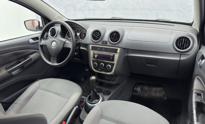 VW - VolksWagen VOYAGE 1.0/1.0 City Mi Total Flex 8V 4p 2011 Flex-5