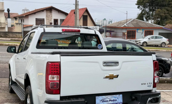 GM - Chevrolet S10 Pick-Up LTZ 2.8 TDI 4x2 CD Dies. Mec 2013 Flex-5