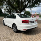 VW - VolksWagen JETTA Comfortline 2.0 T.Flex 8V 4p Tipt. 2013 Flex-12