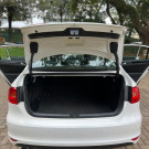 VW - VolksWagen JETTA Comfortline 2.0 T.Flex 8V 4p Tipt. 2013 Flex-3