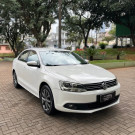 VW - VolksWagen JETTA Comfortline 2.0 T.Flex 8V 4p Tipt. 2013 Flex-1