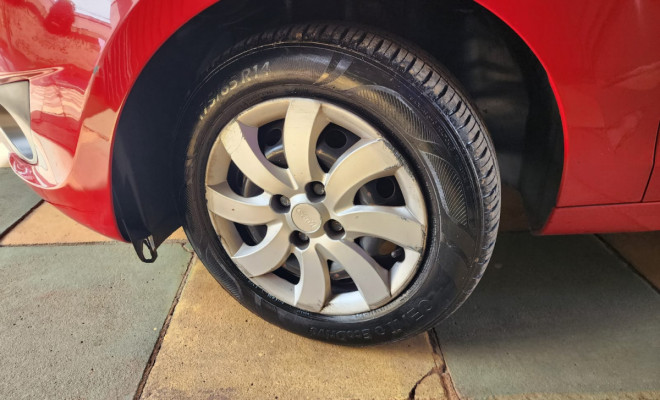 Fiat Palio ATTRACTIVE 1.0 EVO Fire Flex 8v 5p 2013 Flex-9