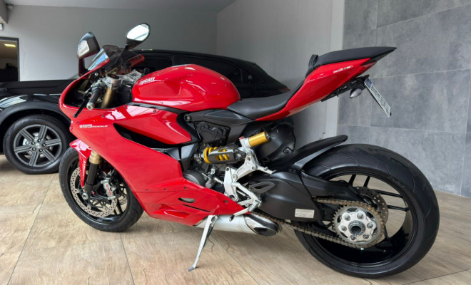 DUCATI 1199 Panigale 2015 Gasolina-1