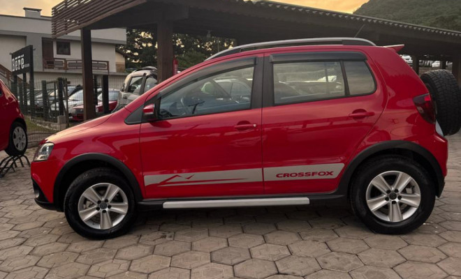 VW - VolksWagen CROSSFOX 1.6 Mi Total Flex 8V 5p 2011 Flex-1