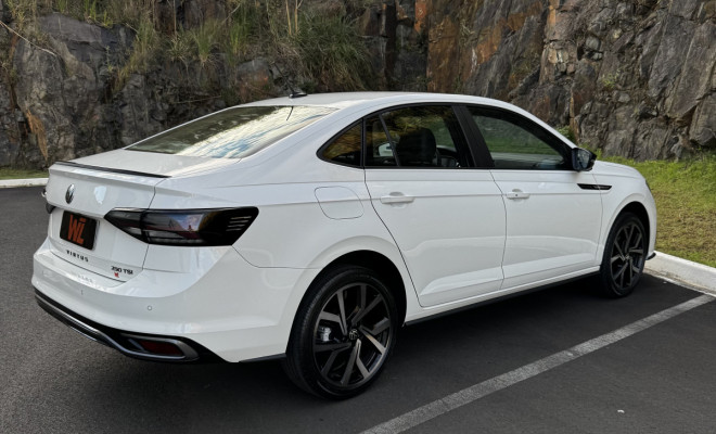 VW - VolksWagen VIRTUS Exclusive 250TSI 1.4 Flex 16V Aut 2023 Flex-1