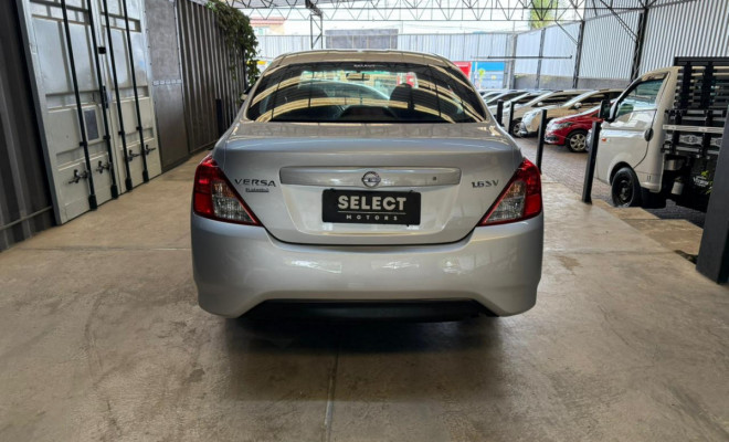 Nissan VERSA SV 1.6 16V FlexStart 4p Aut. 2019 Flex-4