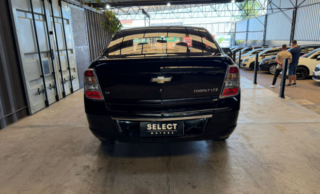 GM - Chevrolet COBALT LTZ 1.8 8V Econo.Flex 4p Mec. 2013 Flex-4