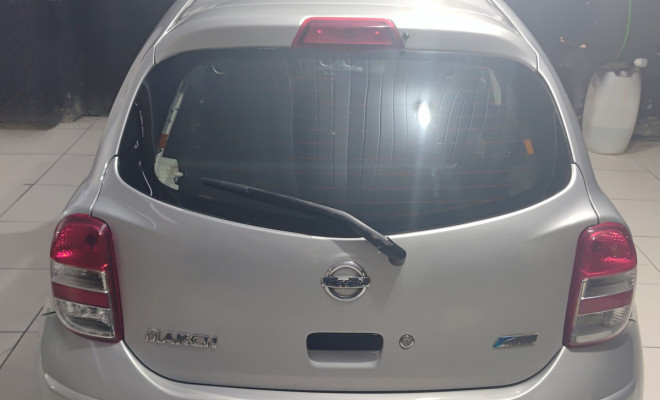 Nissan MARCH 1.0 16V Flex Fuel 5p 2013 Flex-6